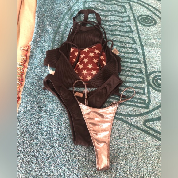 Minimale Amimale swimwear bundle - Picture 1 of 7